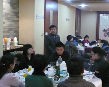 联谊会3.jpg 联谊会3.jpg